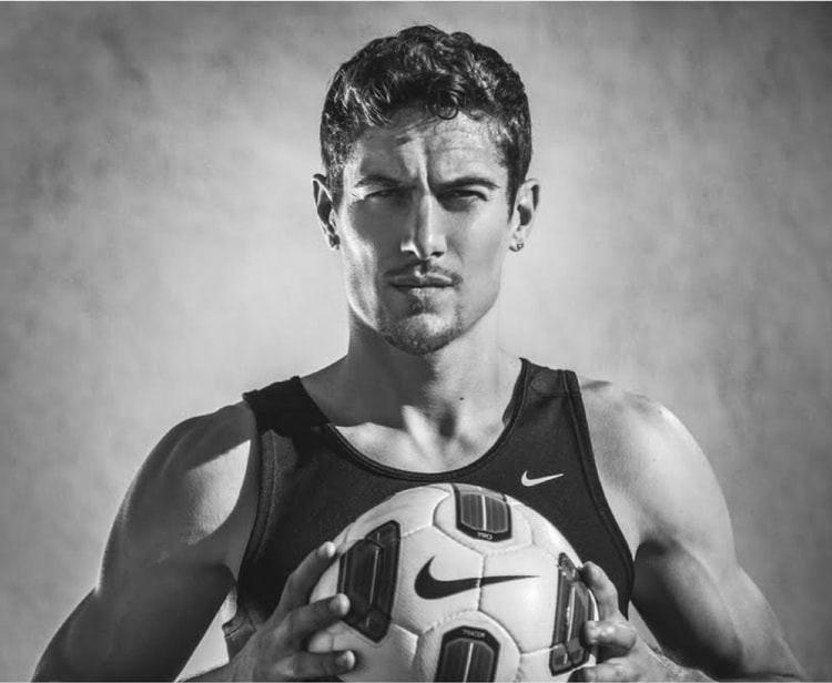 Bryan Jordan, editorial